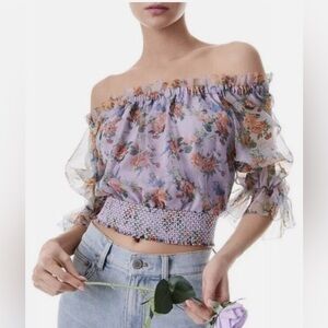 ALICE + OLIVIA Caprina off the shoulder lavender Puff Sleeve Crop Top.  Size XS